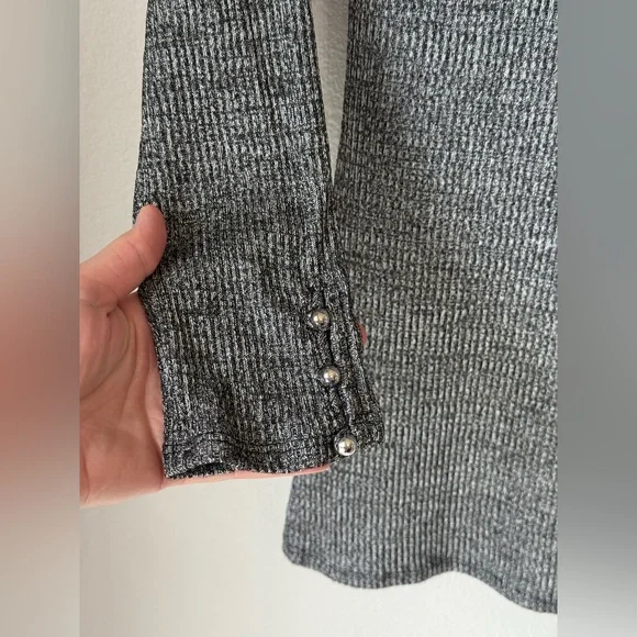 White House Black Market Gray Cowl Neck Sweater Women’s Size Medium - Picture 4 of 5